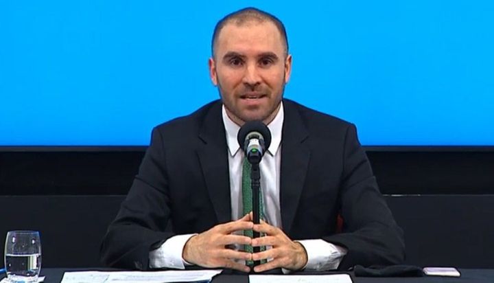 El martes llega al país una misión del FMI para iniciar negociaciones formales por nuevo programa