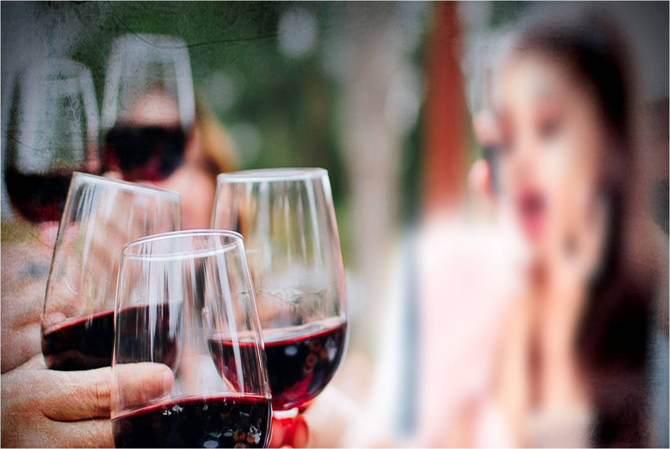 FESTEJO violento de NAVIDAD: Salteña APUÑALO a su pareja