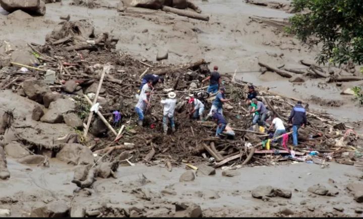 Colombia: al menos 10 personas mueren por una creciente súbita en una mina