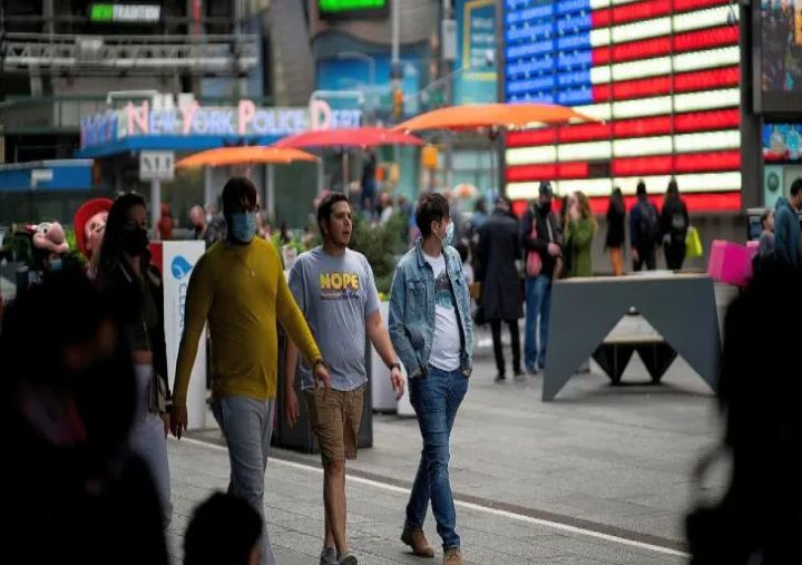 En la Fed anticipan más subas de tasas para ganar la «dolorosa» batalla contra la inflación