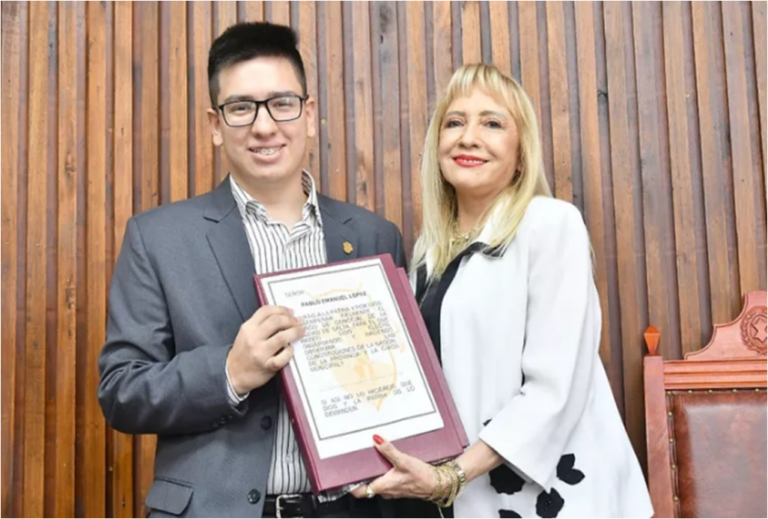 Funcionarios en la mira: proponen difundir los CV de quienes asumen cargos públicos