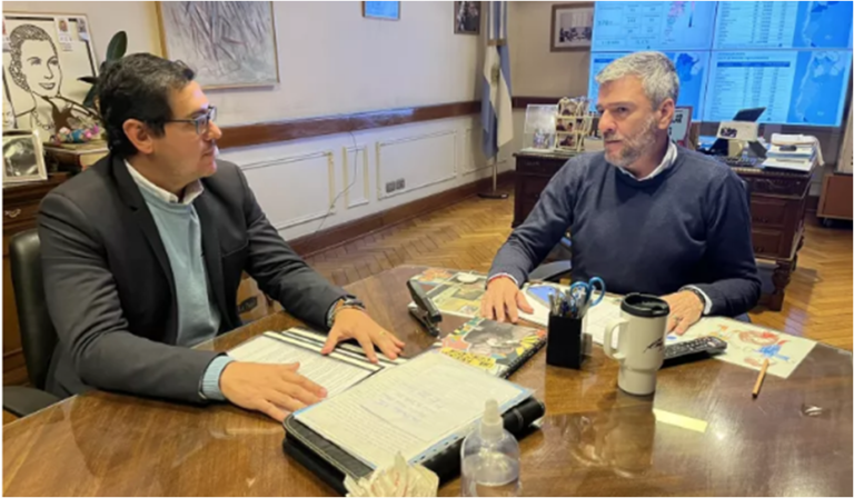 Gustavo Solís se reunirá con funcionarios nacionales para buscar inversiones