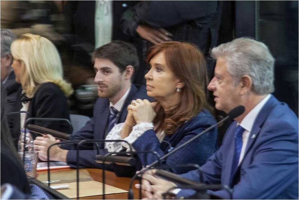 Causa vialidad: Cristina Kirchner recusó al fiscal y al juez por las fotos en la quinta de Macri