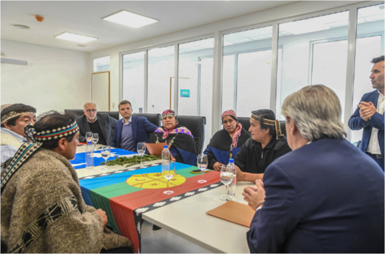 El gobierno convoca a una nueva mesa de diálogo con referentes mapuches
