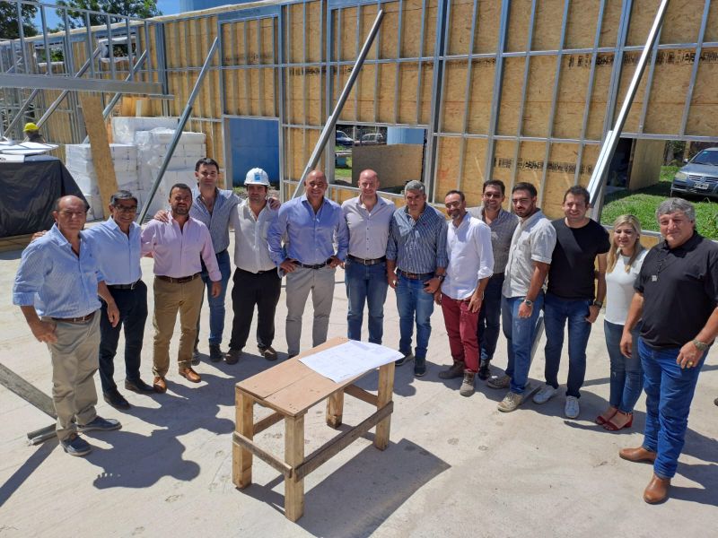 La Provincia y Aguas del Norte construyen una fábrica envasadora de agua para atender las demandas de la comunidad