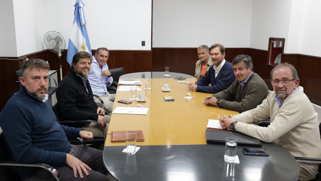 La Provincia vuelve a plantear a Nación la reactivación de la construcción de 2.000 casas en Salta