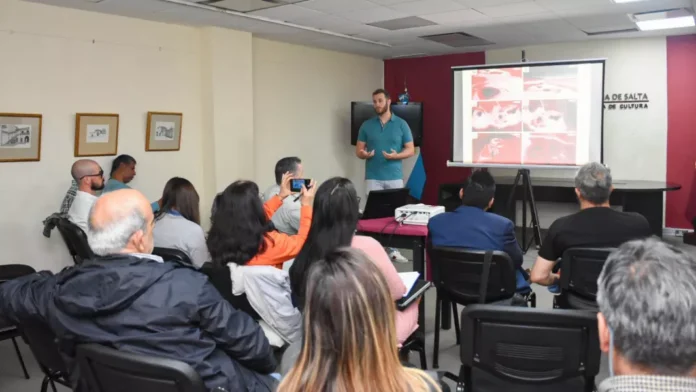 103776-turismo-te-capacita-continuan-en-septiembre-los-cursos-gratuitos-destinados-al-sector