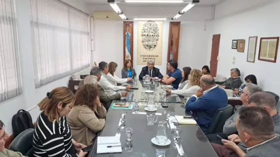 103881-economia-y-la-unsa-fortalecen-la-vinculacion-interinstitucional