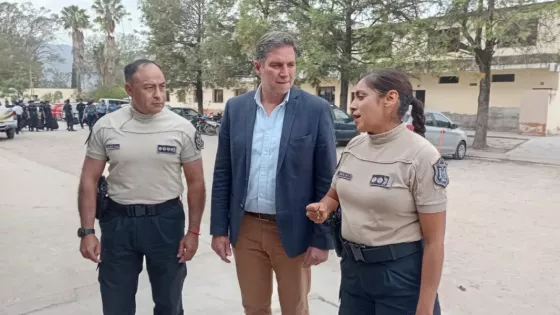 104165-supervisaron-la-labor-de-formacion-en-la-direccion-escuela-de-entrenamiento-policial