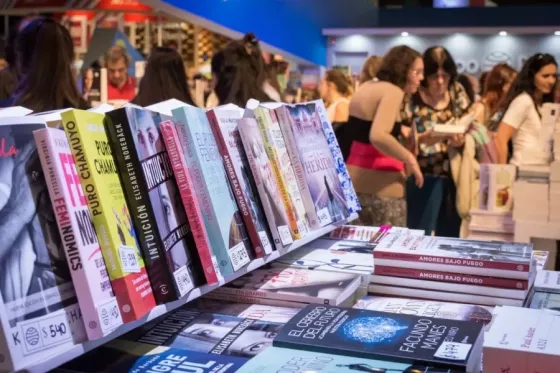 104278-historias-poesia-y-artes-en-movimiento-marcaran-la-jornada-del-miercoles-en-la-feria-del-libro-de-salta