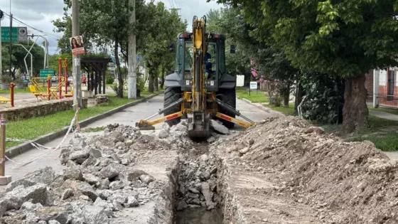 Aguas del Norte renovó cañerías cloacales en barrio San Francisco para optimizar el servicio