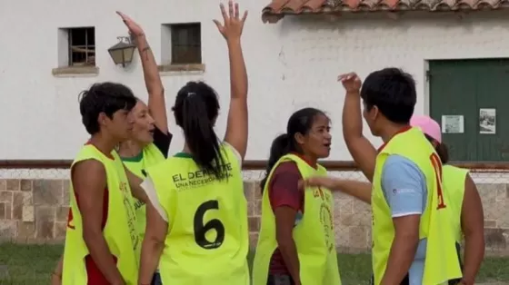 Docentes del Centro de Educación Física se capacitaron en juegos y deportes