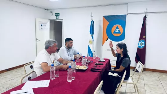 Visita institucional de la Jefa Consular del Reino Unido a Defensa Civil