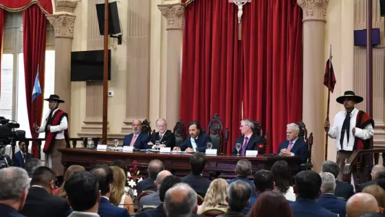 El gobernador Gustavo Sáenz brindó el informe de gestión en la 128 Asamblea Legislativa