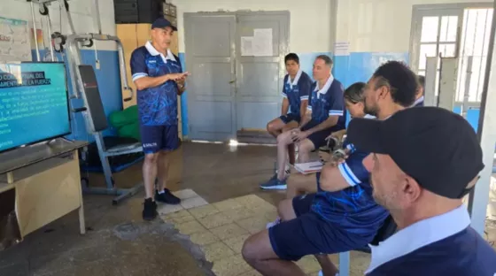 Capacitación para profesores de gimnasios de la Secretaría de Deportes