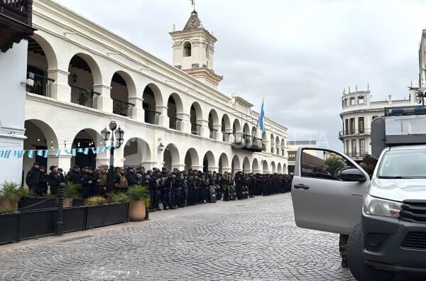 Así está la Plaza 9 de Julio en la previa de la final del Mundial