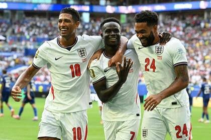 Inglaterra venció 6-4 a Francia en el partido por el tercer puesto